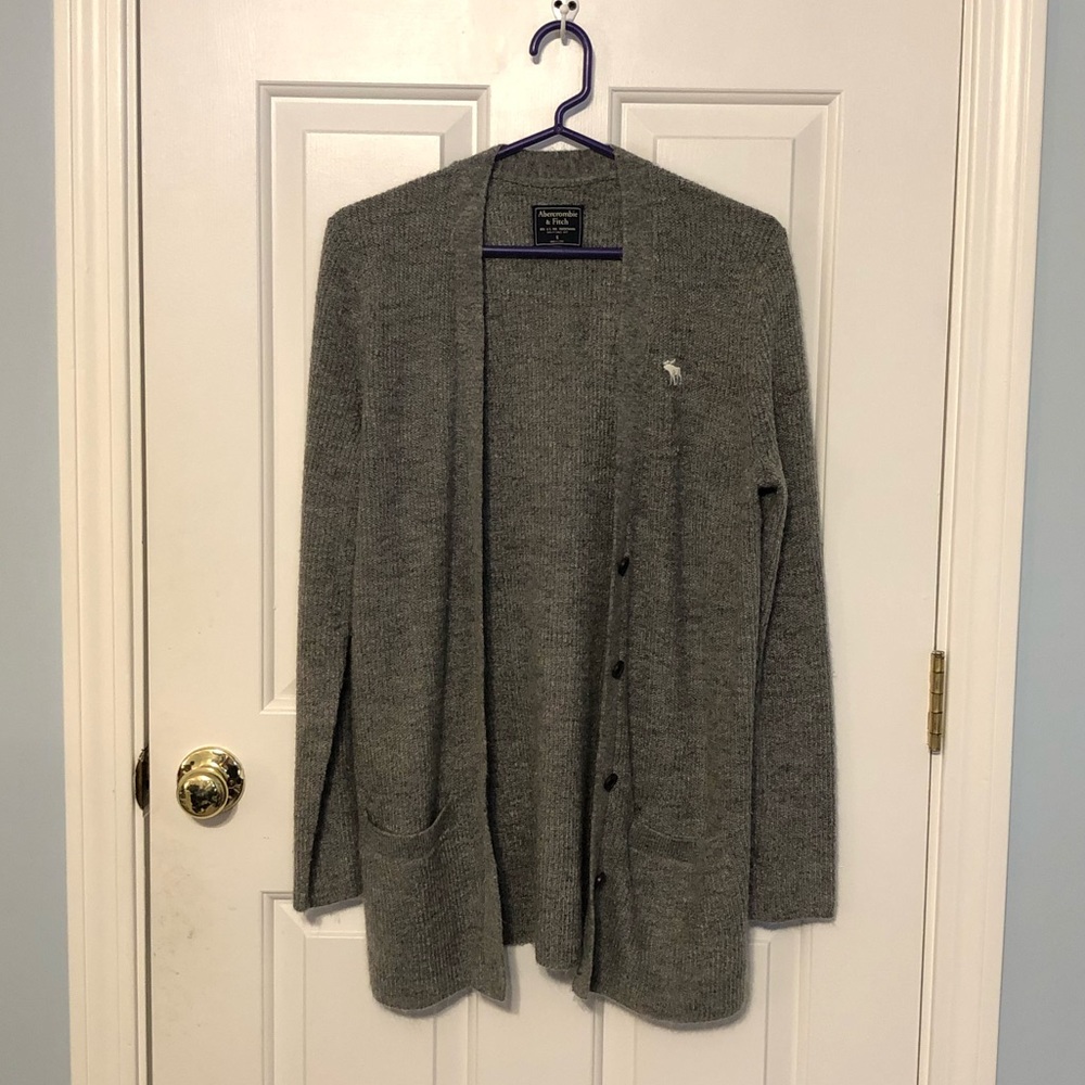 ABERCROMBIE & FITCH Gray Boyfriend Long Cardigan